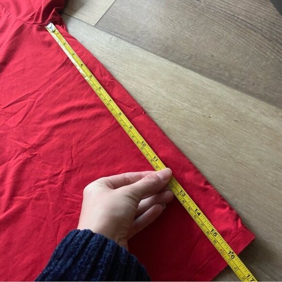 Men’s small Team Canada lululemon Fundamental T-Shirt COC Logo Crimson - Picture 7 of 10